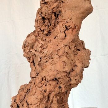 Sculpture titled "La promesse" by Nacera Kaïnou, Original Artwork, Terra cotta