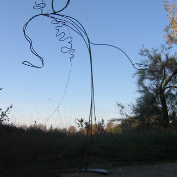 雕塑 标题为“Fierté africaine” 由Nadine Trescartes (fildefériste), 原创艺术品, 金属