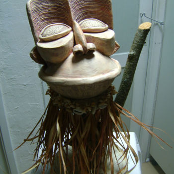Escultura intitulada "Masque grenouille d…" por Nadine Trescartes (fildefériste), Obras de arte originais, Terracota