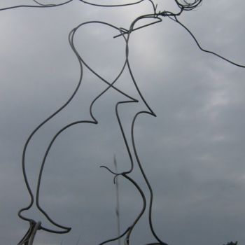 Scultura intitolato ""la migrante" sculp…" da Nadine Trescartes (fildefériste), Opera d'arte originale, Metalli