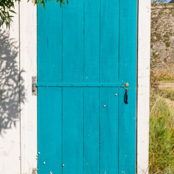 Photography titled "DOORS 052 - Bleu ca…" by Naep, Original Artwork, Non Manipulated Photography