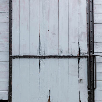 Fotografie getiteld "DOORS 054 - Wagon" door Naep, Origineel Kunstwerk, Niet gemanipuleerde fotografie
