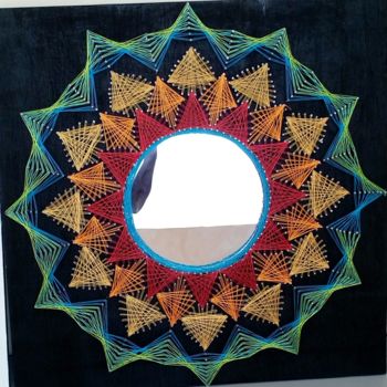 Текстильное искусство под названием "mandala" - Awa Diallo, Подлинное произведение искусства, String Art