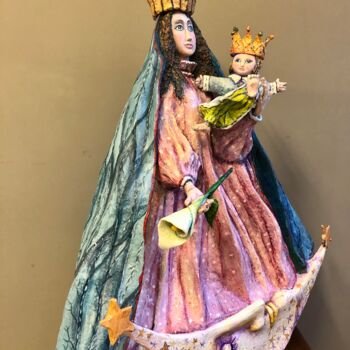 Rzeźba zatytułowany „Madona de los Remed…” autorstwa Nana De La Rocha, Oryginalna praca, Papier mache