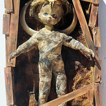 Sculpture intitulée "Poupée zombie" par Nancy Cardinal, Œuvre d'art originale, Autre