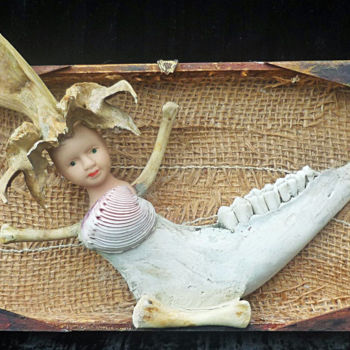 Sculpture intitulée "Sirène d'alarme" par Nancy Cardinal, Œuvre d'art originale, Techniques mixtes