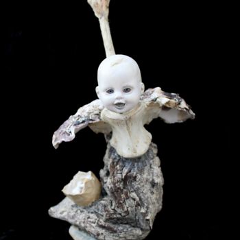 「Etre ou ne pas naît…」というタイトルの彫刻 Nancy Cardinalによって, オリジナルのアートワーク, 骨