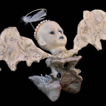 Skulptur mit dem Titel "Angel Os" von Nancy Cardinal, Original-Kunstwerk, Knochen