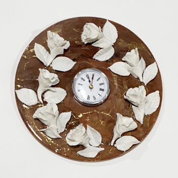 Design mit dem Titel "Clock with porcelai…" von Natalia Pechenkina, Original-Kunstwerk, Zubehör