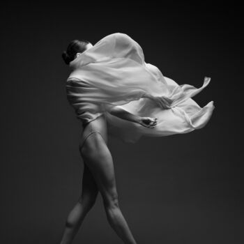 Photographie intitulée "Wind" par Natalya Sleta, Œuvre d'art originale, Photographie numérique