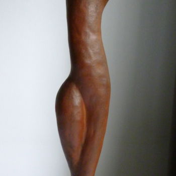 Sculpture titled "Elégante" by Nr, Original Artwork, Terra cotta