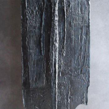 Sculpture titled "Dos au mur" by Nathalie Villate-Lafontaine, Original Artwork, Plaster