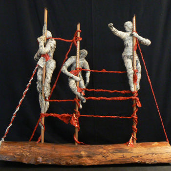 Sculpture titled "Manifestation spont…" by Nathalie Hurtier, Original Artwork, Paper