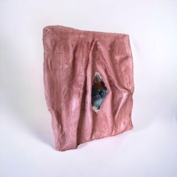 Sculpture intitulée "“The Sûfî; Residue…" par Naz Işıksoy, Œuvre d'art originale, Plâtre
