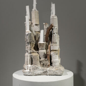 Sculpture intitulée "Ruined in A Day" par Sasha Nesterkina, Œuvre d'art originale, Ciment