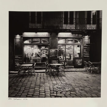 Photography titled "Restaurant" by Nicolas Dalaudier, Original Artwork, Non Manipulated Photography Mounted on Wood Stretche…