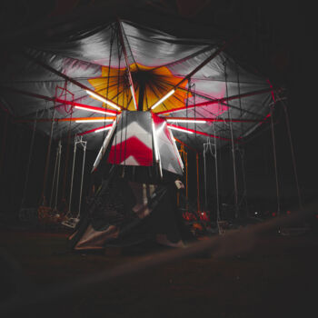 Photography titled "carousel" by Nicolas Giannatasio, Original Artwork, Digital Photography