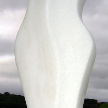 Sculpture titled "FemininoXXXlV" by Nicolau Campos, Original Artwork, Stone