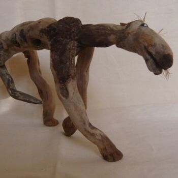 Escultura intitulada "chien maigre" por Nicole Agoutin, Obras de arte originais