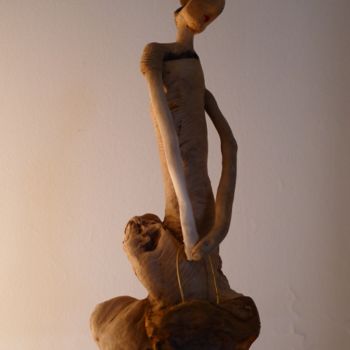 Skulptur mit dem Titel "p1020027-531x800.jpg" von Nicole Agoutin, Original-Kunstwerk