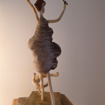 Skulptur mit dem Titel "p1020373r.jpg" von Nicole Agoutin, Original-Kunstwerk