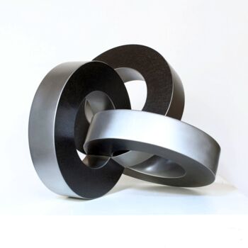 Sculpture titled "tricyclum" by Nikolaus Weiler, Original Artwork, Metals