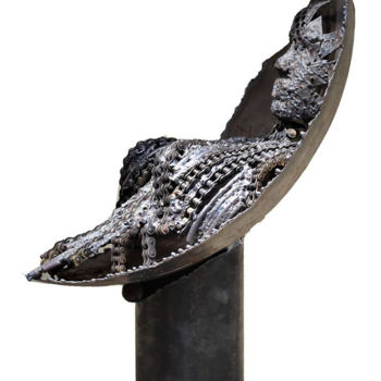 Sculpture titled "chrysalide" by Niotte Prod, Original Artwork, Metals