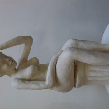 Скульптура под названием "Nue assise" - Chrysanthou, Подлинное произведение искусства