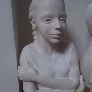 Sculptuur getiteld "Margot" door Chrysanthou, Origineel Kunstwerk, Klei