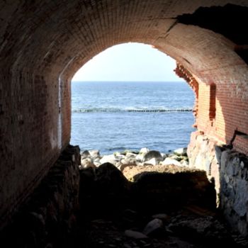Photographie intitulée "Внутри форта" par Nlabuz, Œuvre d'art originale, Autre