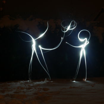 Photographie intitulée "Rencontre hivernale" par Nbclt, Œuvre d'art originale, Light Painting