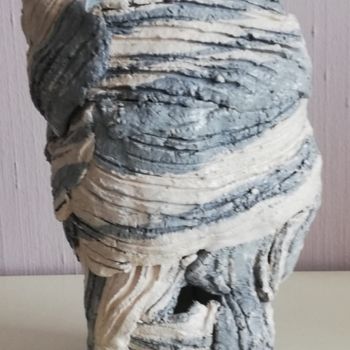 Sculpture titled "img-20190706-" by Noemi Zerbotti, Original Artwork, Ceramics