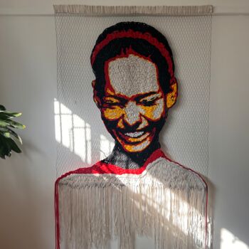 "Smile" başlıklı Tekstil Sanatı Ntokozo Buthelezi tarafından, Orijinal sanat, İplik Sanatı