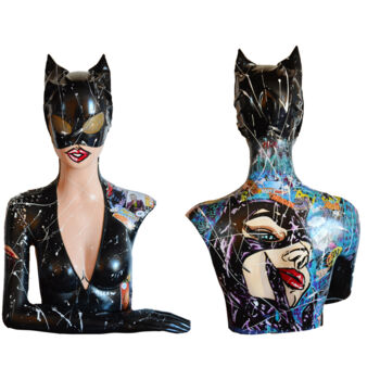 Sculptuur getiteld "Catwoman mannequin" door Antonella Castrovillari, Origineel Kunstwerk, Acryl