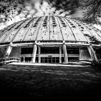 Photographie intitulée "Cristal Palace Port…" par Walkingsea, Œuvre d'art originale