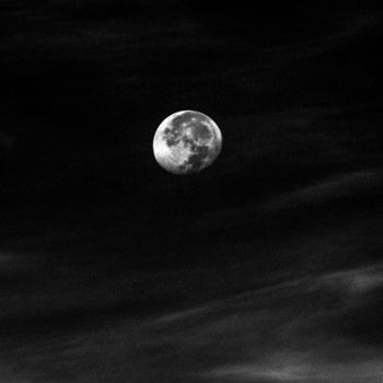 Photographie intitulée "Day moon II..." par Walkingsea, Œuvre d'art originale