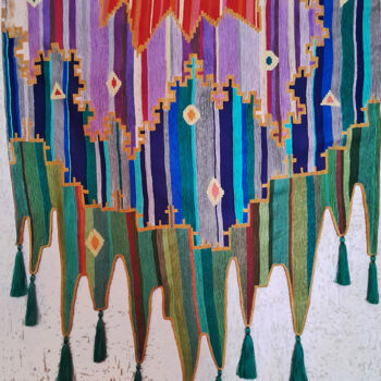 Arte tessile intitolato "Yugra sun" da Nuria Khuchasheva, Opera d'arte originale, arazzo