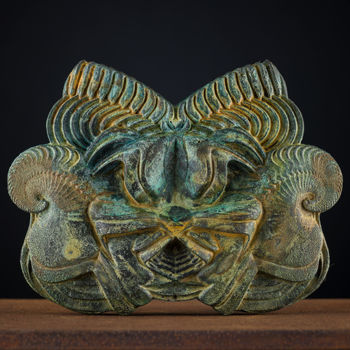 Sculpture titled "art - two facets -…" by Octoedro Art, Original Artwork, Metals