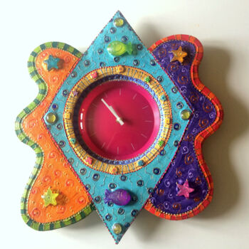 Design titled "Horloge Pop "joyeux…" by Odile Maffone, Original Artwork, Accessories Mounted on Wood Panel