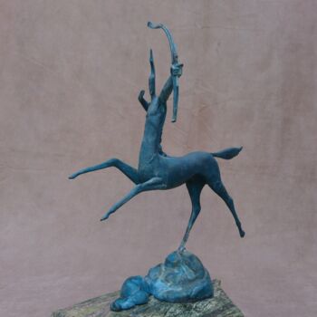 Sculpture intitulée "Стрілець" par Oleg Novaiev, Œuvre d'art originale, Bronze