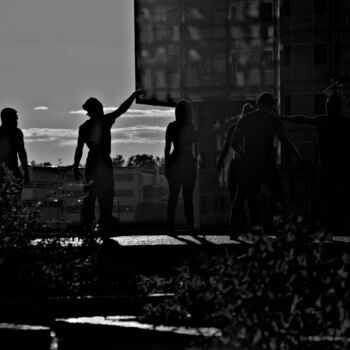 Photography titled "urban dancers" by Oliv Berth, Original Artwork, Digital Photography