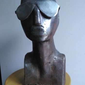 Sculpture titled "Ray" by Olivier Capdevila, Original Artwork, Stainless Steel