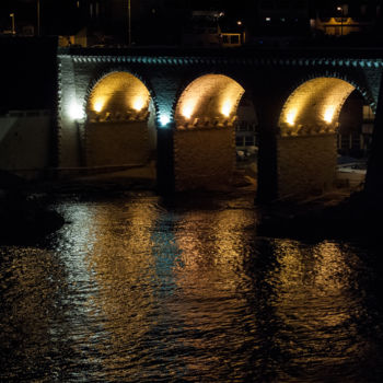 Photographie intitulée "Le pont des lumières" par Olivier Mangin, Œuvre d'art originale, Photographie numérique Monté sur Au…