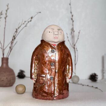 Скульптура под названием "Ceramic doll, figur…" - Оля Волина, Подлинное произведение искусства, Керамика