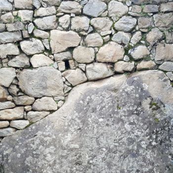 Fotografie mit dem Titel "FUERZA PIEDRA MADRE…" von Omsurya Sandra Inti Ruphay, Original-Kunstwerk