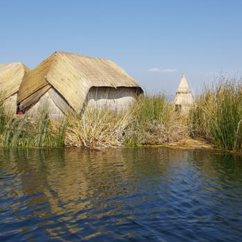 Photographie intitulée "UROS WASI YAKU - Pe…" par Omsurya Sandra Inti Ruphay, Œuvre d'art originale