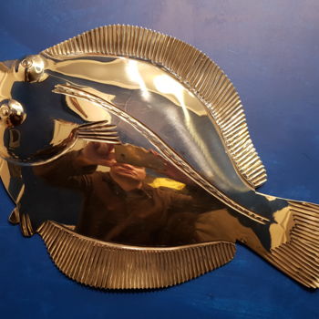 Sculpture titled "Рыба" by Georgii Poliakov, Original Artwork