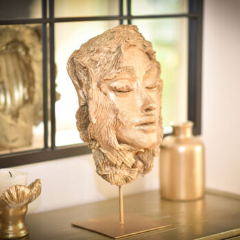 Sculpture titled "Golden Goddess" by Orane Verdier, Original Artwork, Terra cotta