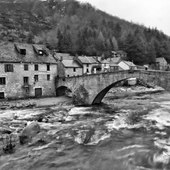 Photography titled "Le Pont-de-Montvert" by Alain Brasseur, Original Artwork