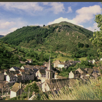 Fotografie getiteld "Le Pont de Montvert." door Alain Brasseur, Origineel Kunstwerk